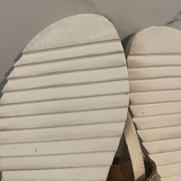 Joie A La Plage Malaga Size 38 Made in Italy knotted T like new gold - Picture 6 of 7